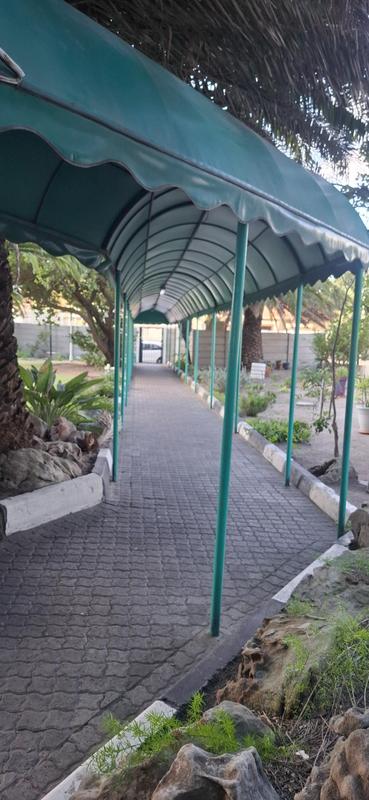 To Let 1 Bedroom Property for Rent in Goodwood Central Western Cape
